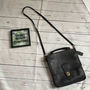 VTG COACH leather crossbody